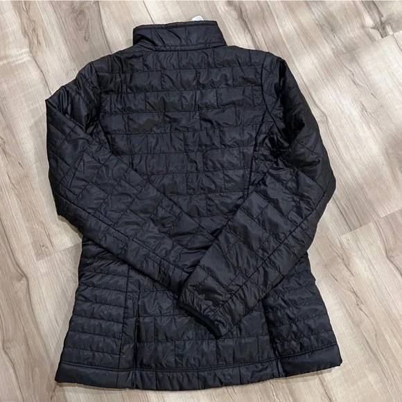 NWT Patagonia Nano Puff Women’s insulated Jacket